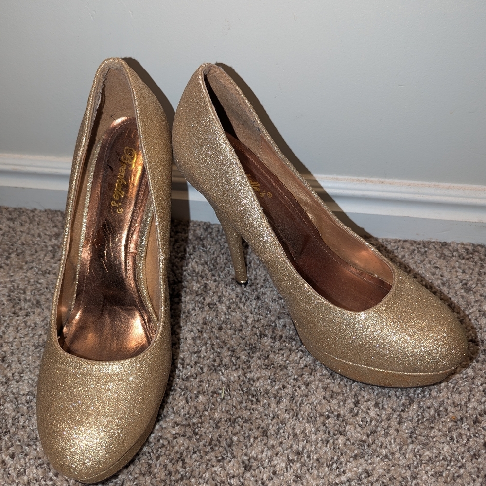 Gold glitter heels